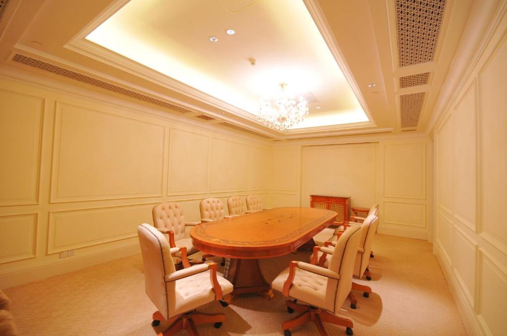 Greentown Shanghai Rose Garden Resort Exterior photo