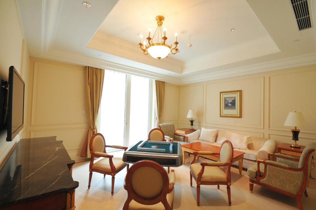 Greentown Shanghai Rose Garden Resort Exterior photo