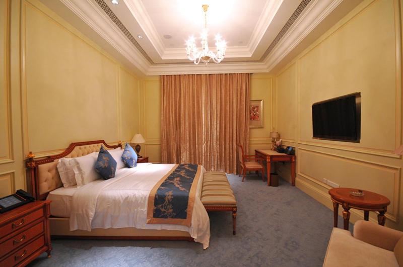 Greentown Shanghai Rose Garden Resort Room photo